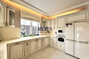 Продажа дома, Киевская, Святопетровское, Николая Амосова улица, дом 47А