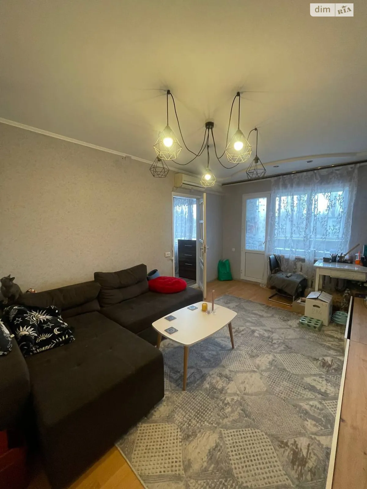 Продается 4-комнатная квартира 61.4 кв. м в Одессе, ул. Радостная, 25 - фото 1