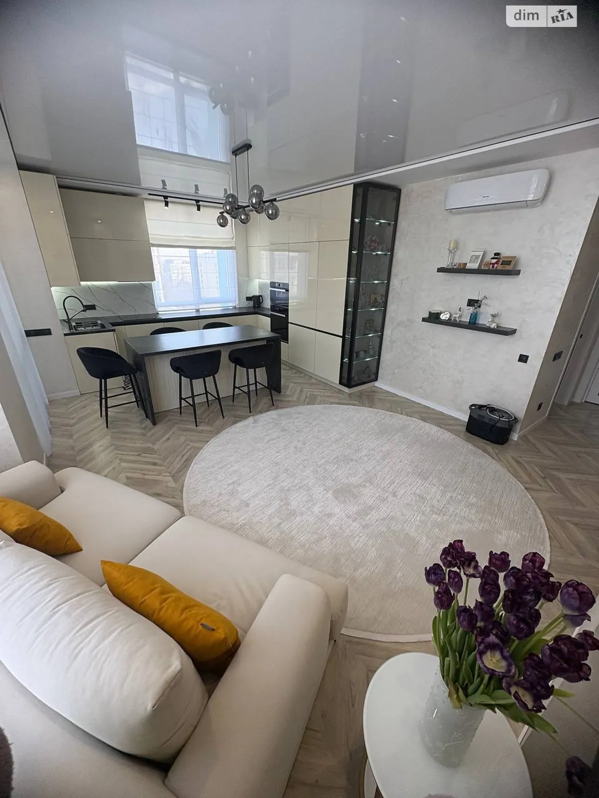 Продается 2-комнатная квартира 88 кв. м в Львове, ул. Под Голоском, 19Д - фото 1