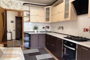 Долгосрочная аренда квартиры, Хмельницкий, р‑н. Центр, Заречанская улица, дом 11Б