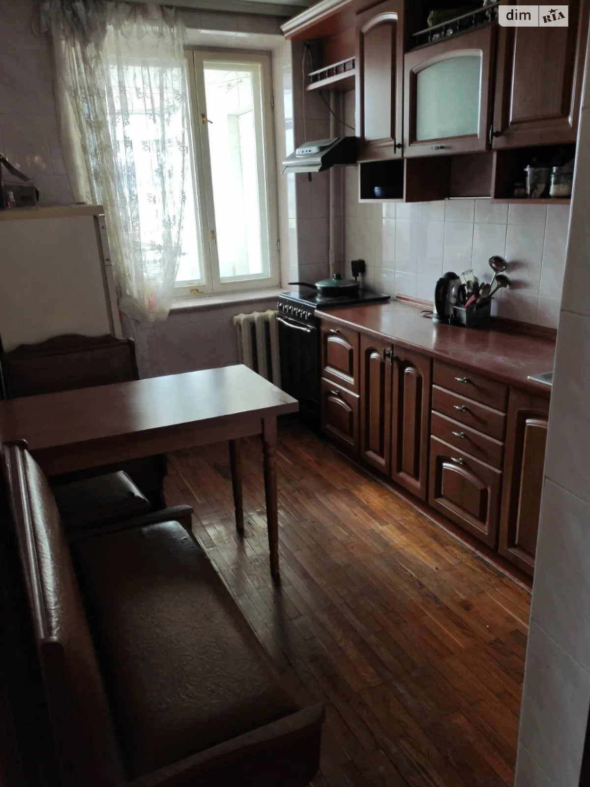 Здається в оренду кімната 10 кв. м у Хмельницькому, цена: 3800 грн - фото 1