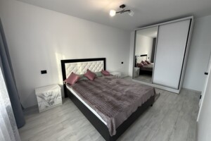 Продажа квартиры, Львов, р‑н. Франковский, Владимира Великого улица