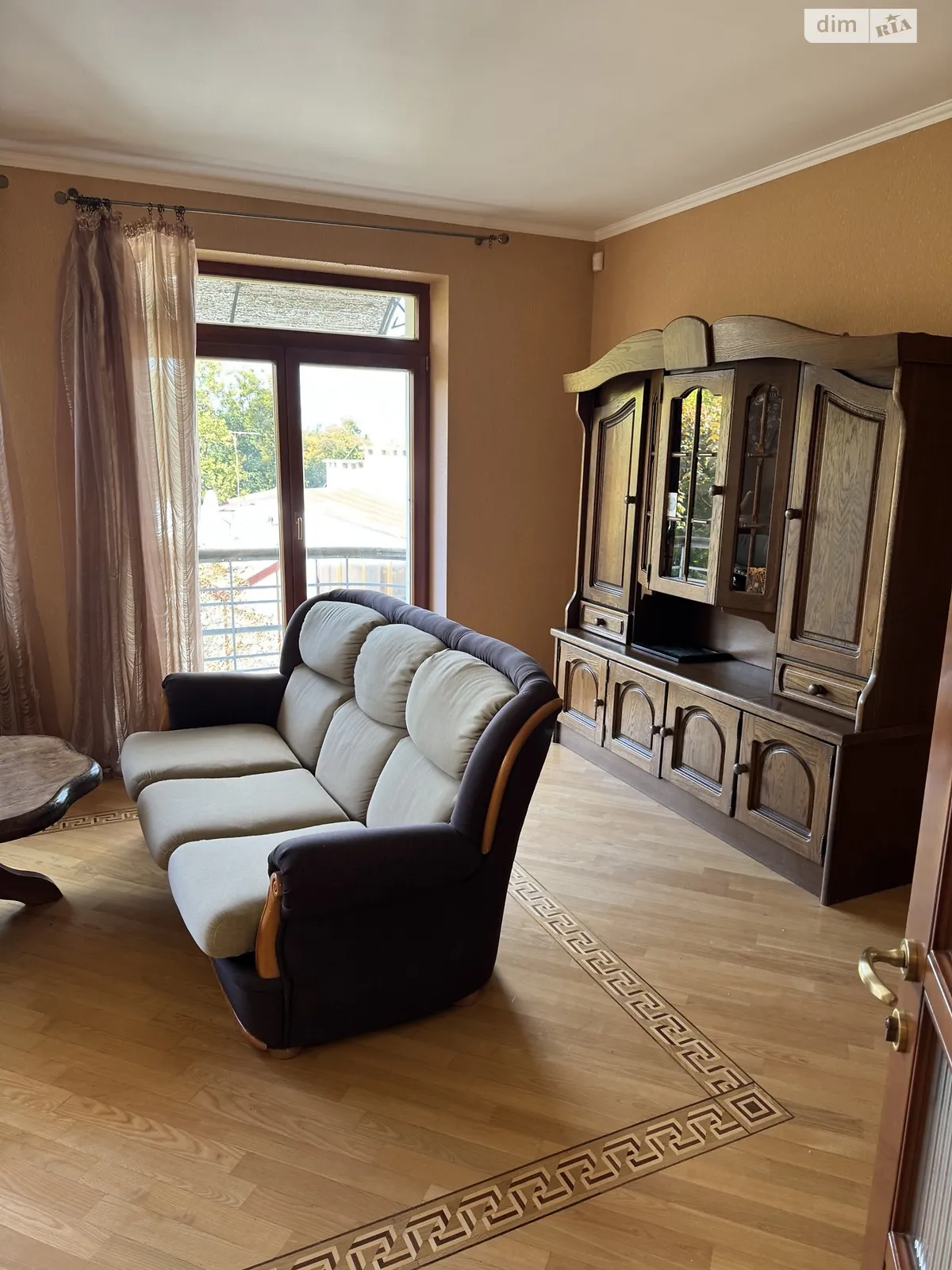 Продается 3-комнатная квартира 116.3 кв. м в Львове, ул. Лукаша - фото 1