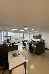 Долгосрочная аренда офисного помещения, Львов, р‑н. Шевченковский, Черновола Вячеслава проспект, дом 67