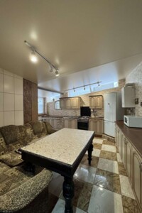 Продаж частини будинку, Рівне, р‑н. Південний, Княжни Гальшки (Осипова) вулиця