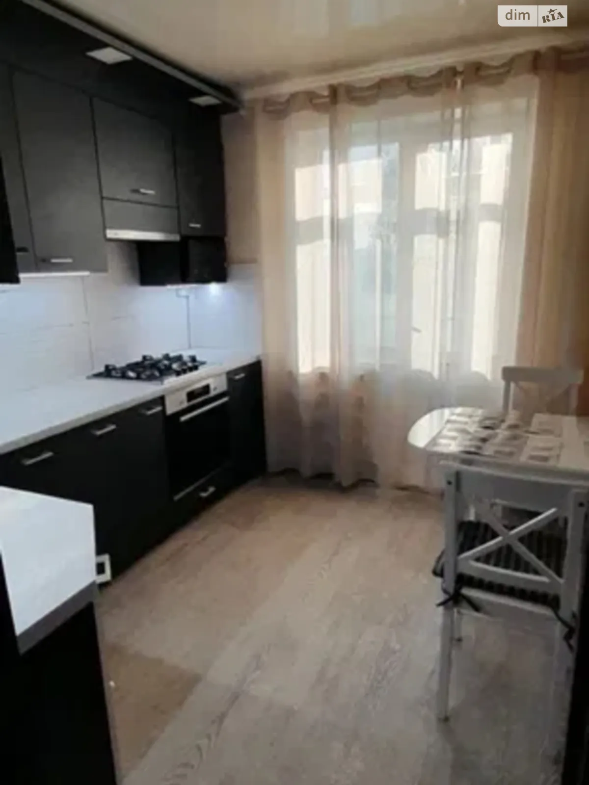 Продается 2-комнатная квартира 56 кв. м в Павлограде, ул. Азовская(Можайского) - фото 1