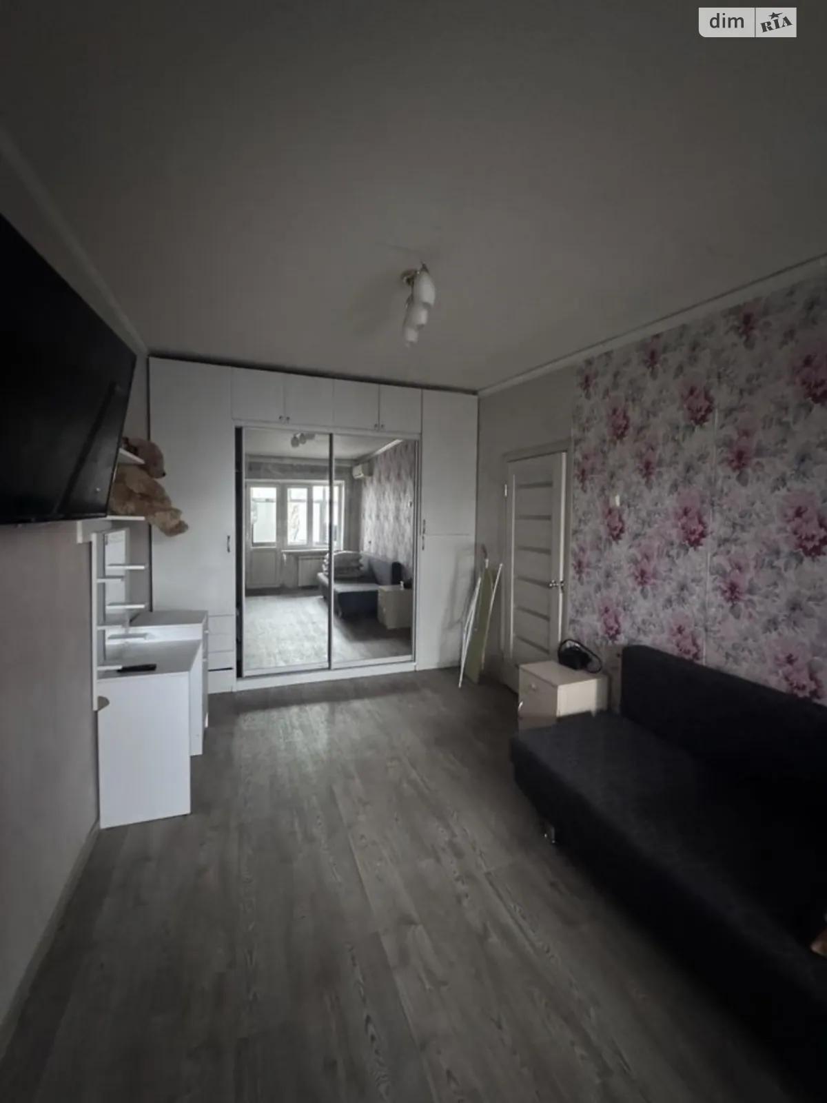 Продается 1-комнатная квартира 35 кв. м в Днепре, просп. Поля Александра, 96А - фото 1