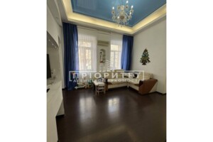 Продажа квартиры, Одесса, р‑н. Приморский, Кузнечная (Челюскинцев) улица