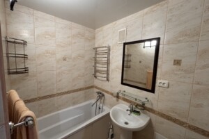 Продажа квартиры, Николаев, р‑н. Сухой фонтан, Глеба Бабыча (8-го Марта (Центр)) улица