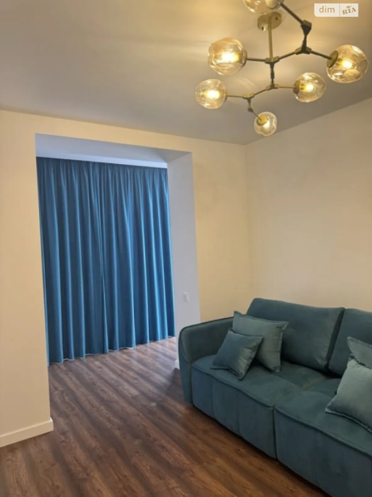 Продається 2-кімнатна квартира 60 кв. м у Черкасах, вул. Добровольчих Батальйонів - фото 1