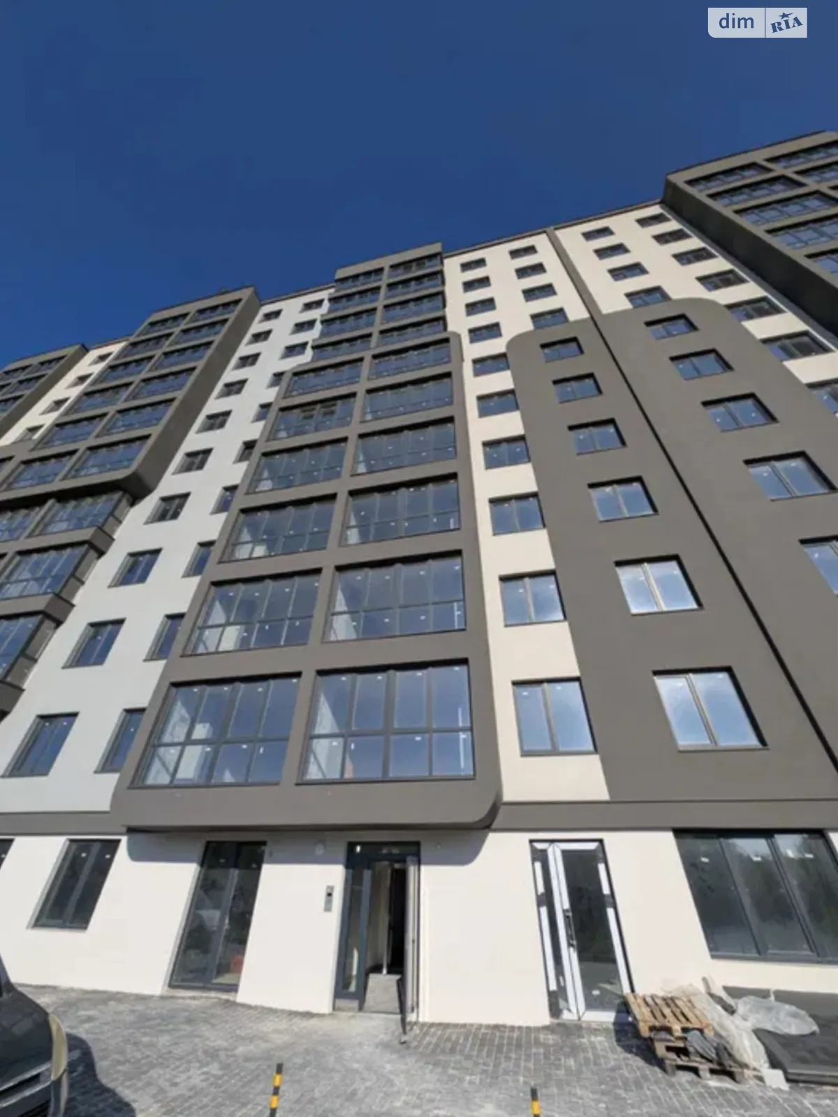 Продается 2-комнатная квартира 73.3 кв. м в Львове, ул. Роксоляны, 160 - фото 1