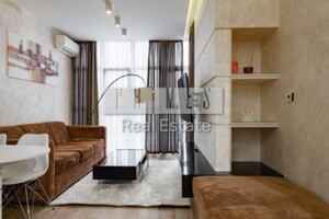 Долгосрочная аренда квартиры, Киев, р‑н. Черная Гора, ст.м. Зверинецкая(Дружбы народов), Андрея Верхогляда (Драгомирова) улица, дом 20