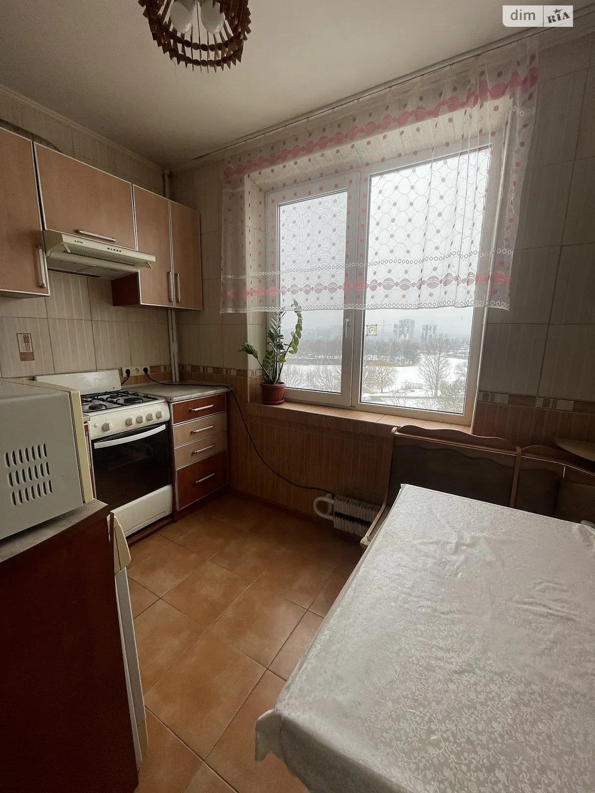 Продается 3-комнатная квартира 64.8 кв. м в Харькове, вул. Академика Барабашова, 38 - фото 1