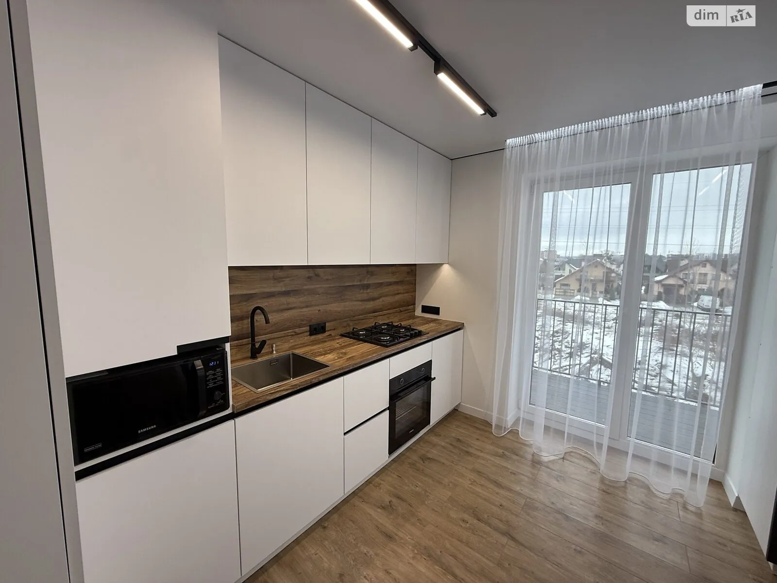 Продается 1-комнатная квартира 38 кв. м в Криховцах, ул. 24-го Августа - фото 1