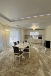 Куплю дом в Вышгороде без посредников