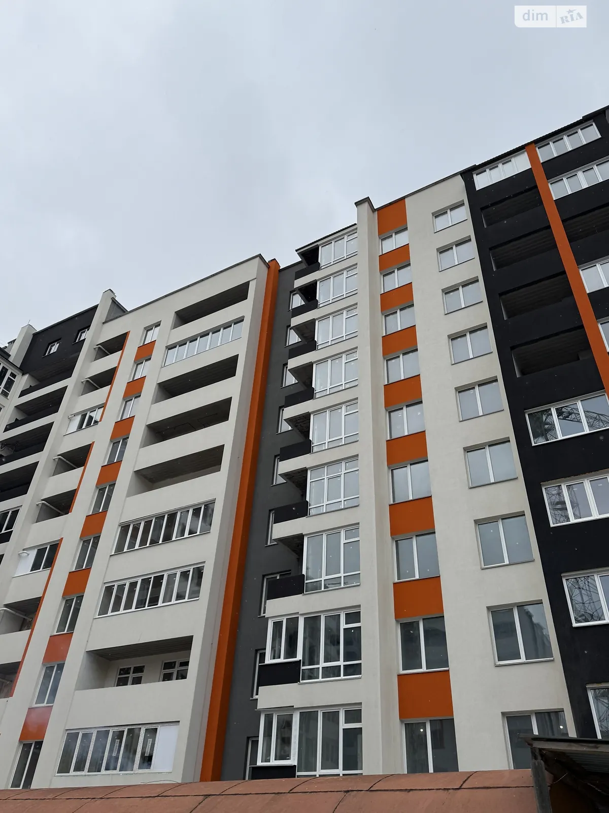 Продается 2-комнатная квартира 71 кв. м в Хмельницком, ул. Институтская, 6/1А - фото 1