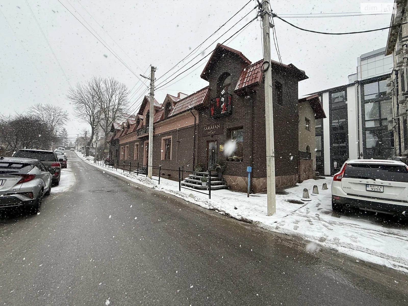 Сдается в аренду объект сферы услуг 180 кв. м в 3-этажном здании, цена: 1500 $ - фото 1