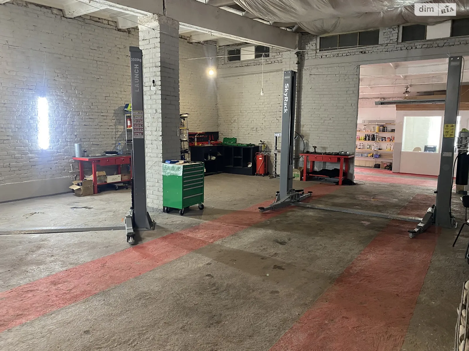 Сдается в аренду помещения свободного назначения 210 кв. м в 1-этажном здании, цена: 36750 грн - фото 1