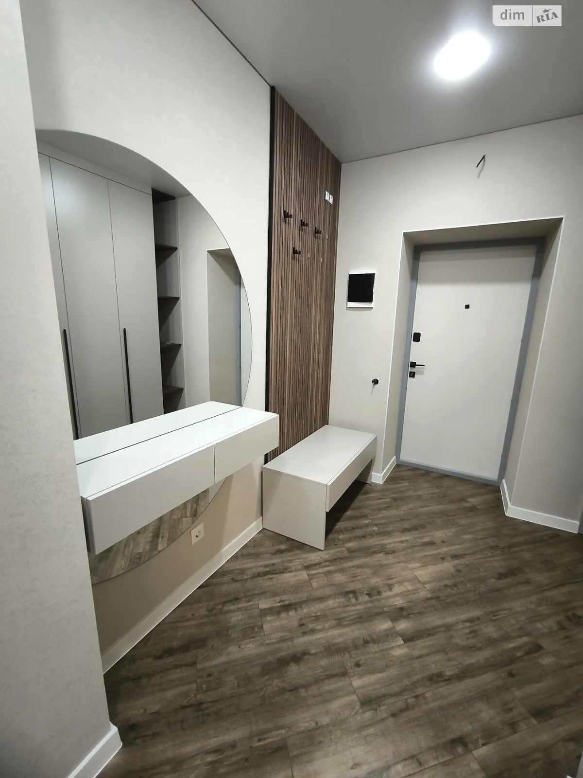 Продается 1-комнатная квартира 44 кв. м в, цена: 73000 $ - фото 1