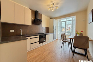 Продажа квартиры, Ивано-Франковск, р‑н. Майзли, Ивасюка улица