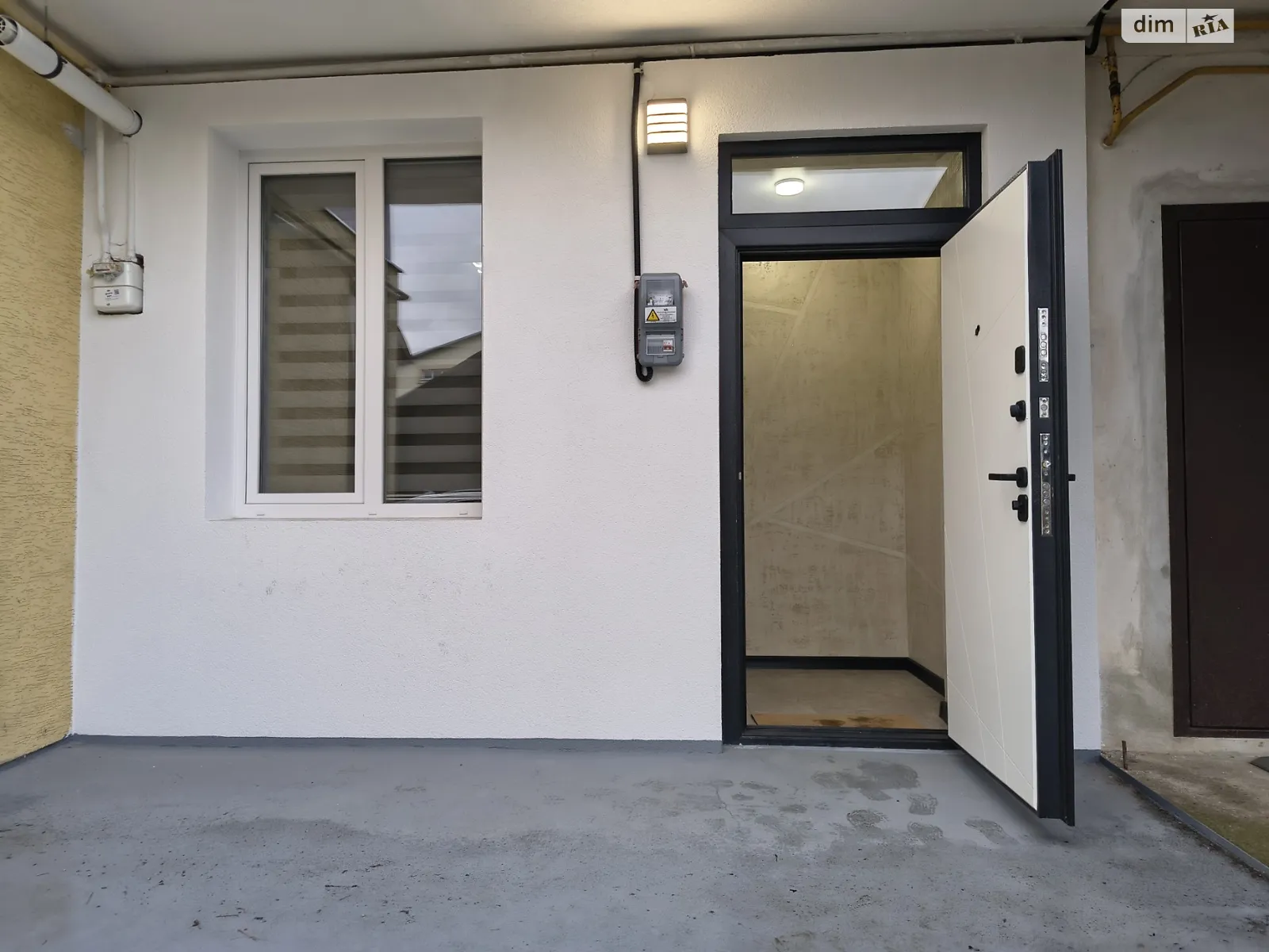 Продается 1-комнатная квартира 34 кв. м в Дрогобыче, ул. Нефтяников - фото 1