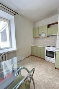 Довгострокова оренда квартири, Київ, Волинська вулиця, буд. 10