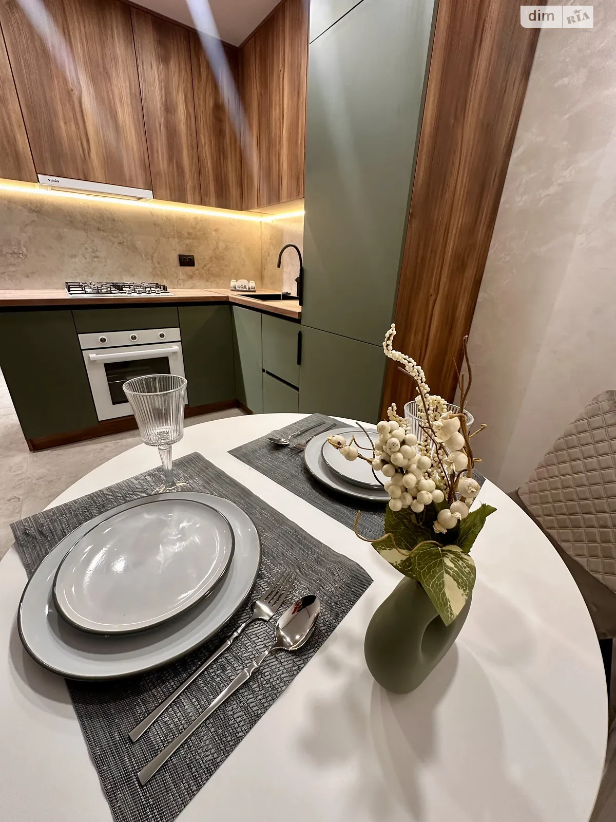 2-комнатная квартира 55 кв. м в Тернополе, ул. Смакулы, 8 - фото 1