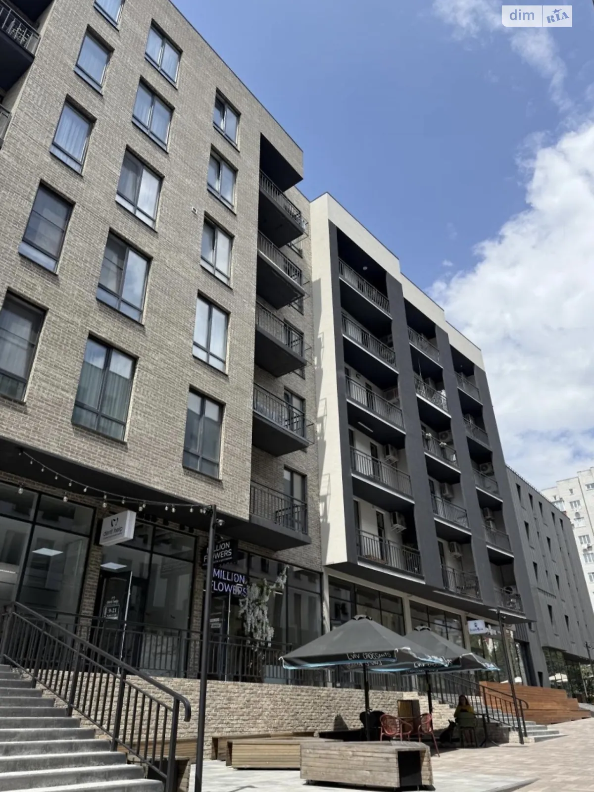 Сдается в аренду офис 60 кв. м в бизнес-центре, цена: 18000 грн - фото 1