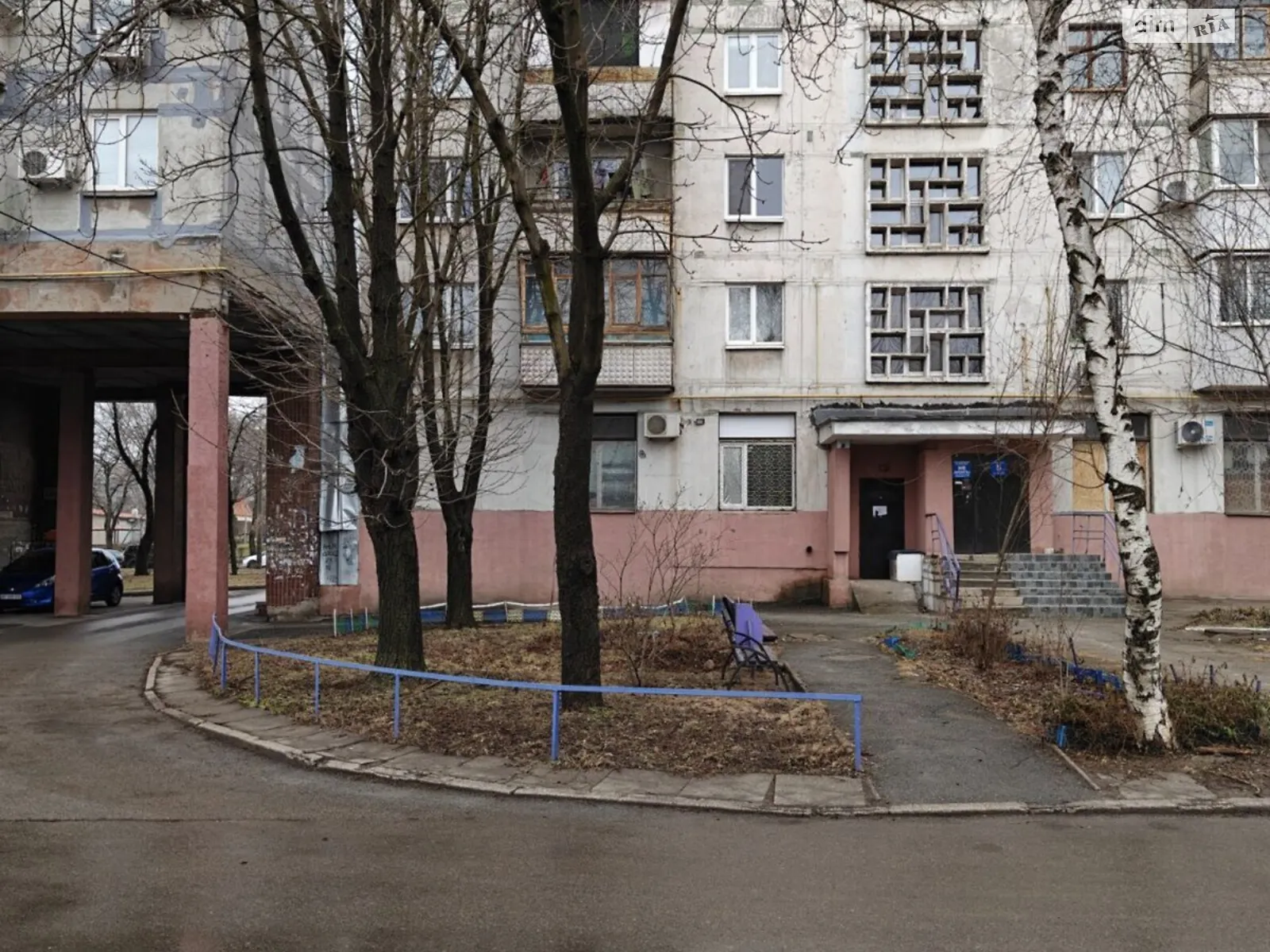 3-комнатная квартира 64 кв. м в Запорожье, просп. Моторостроителей, 32 - фото 1