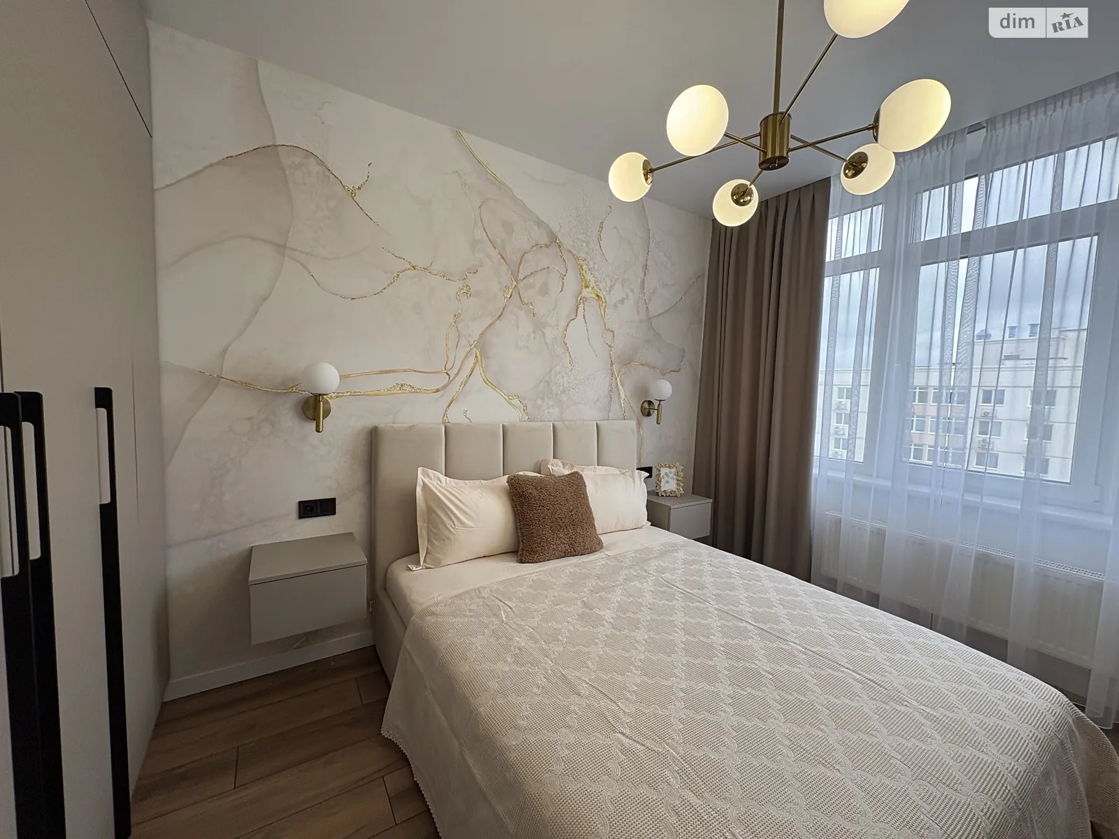 Продается 3-комнатная квартира 63.9 кв. м в Одессе, ул. Жемчужная - фото 1