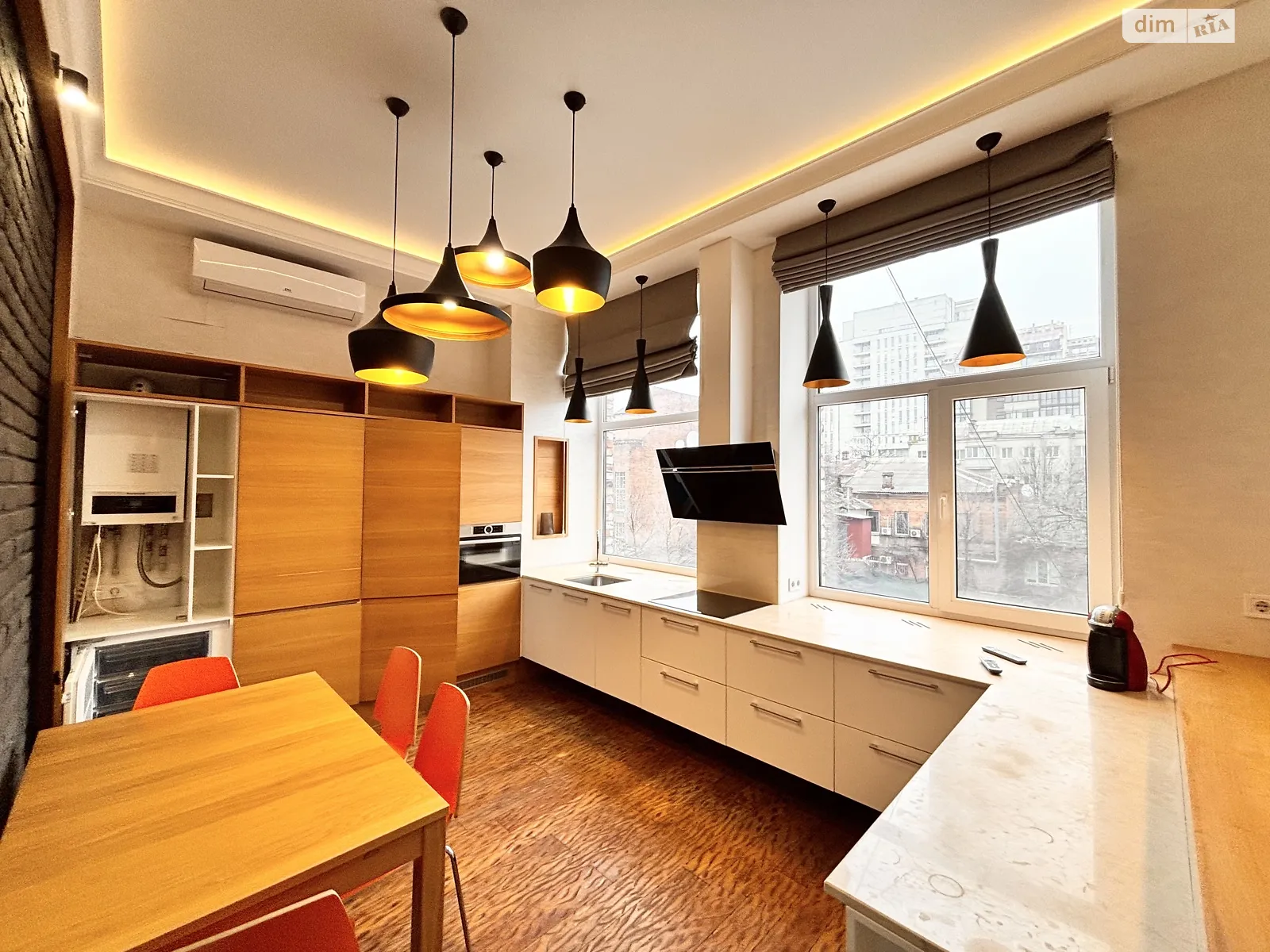 Продается 3-комнатная квартира 97.6 кв. м в Днепре, ул. Старокозацкая, 53Б - фото 1