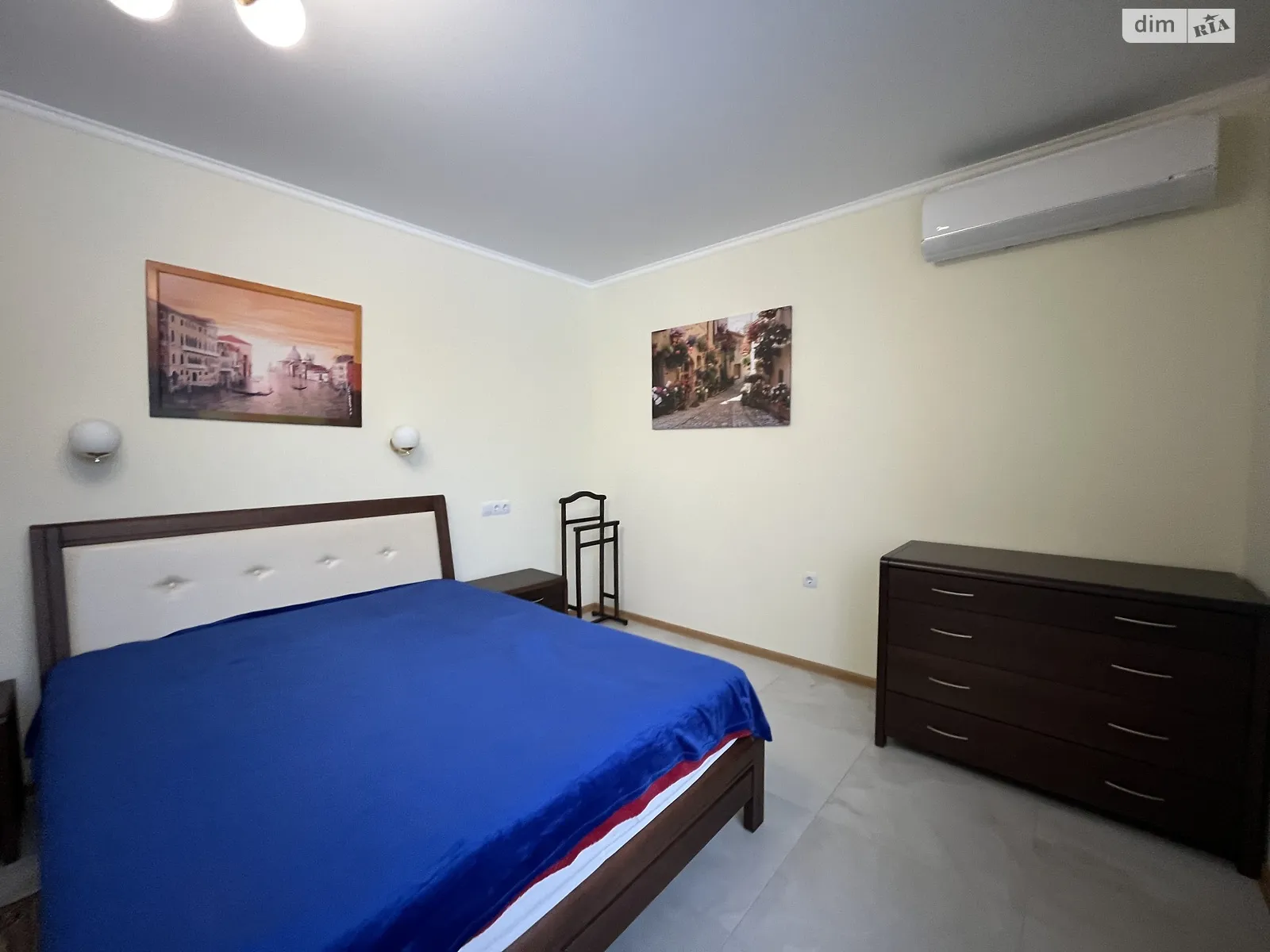 Сдается в аренду дом на 2 этажа 288 кв. м с мансардой, цена: 30000 грн - фото 1