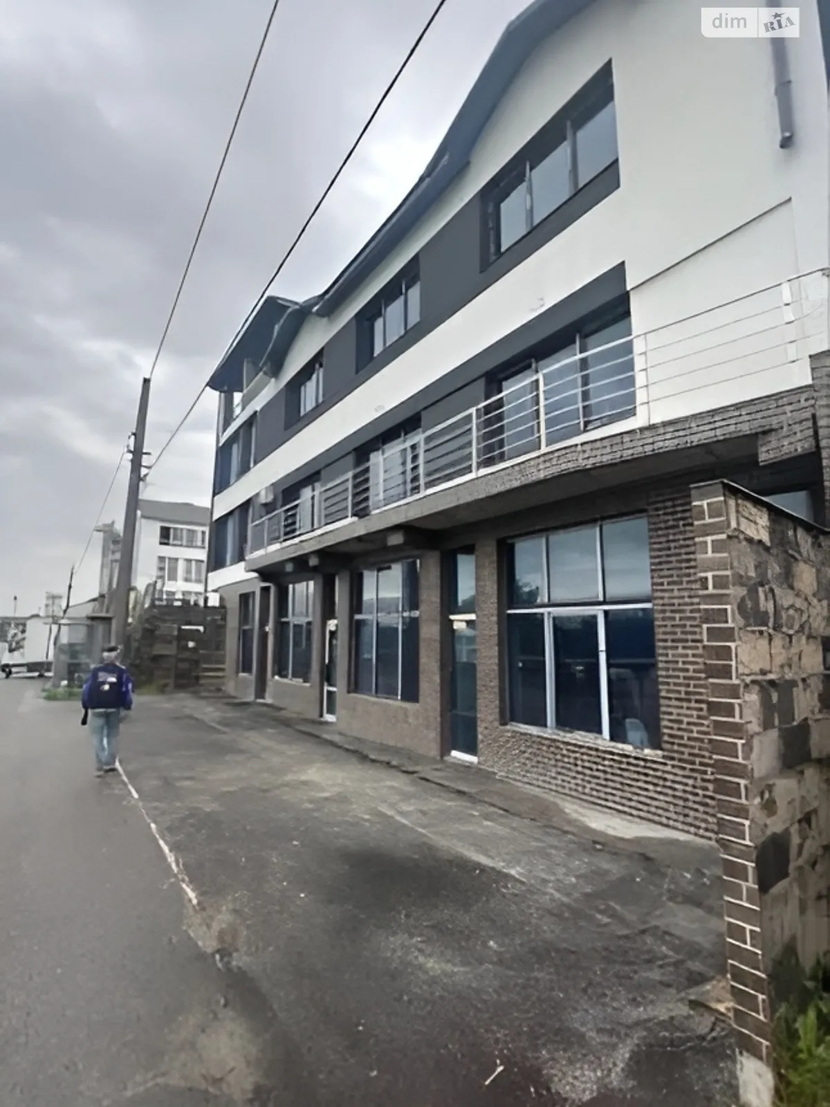 Сдается в аренду офис 540 кв. м в бизнес-центре, цена: 6480 $ - фото 1