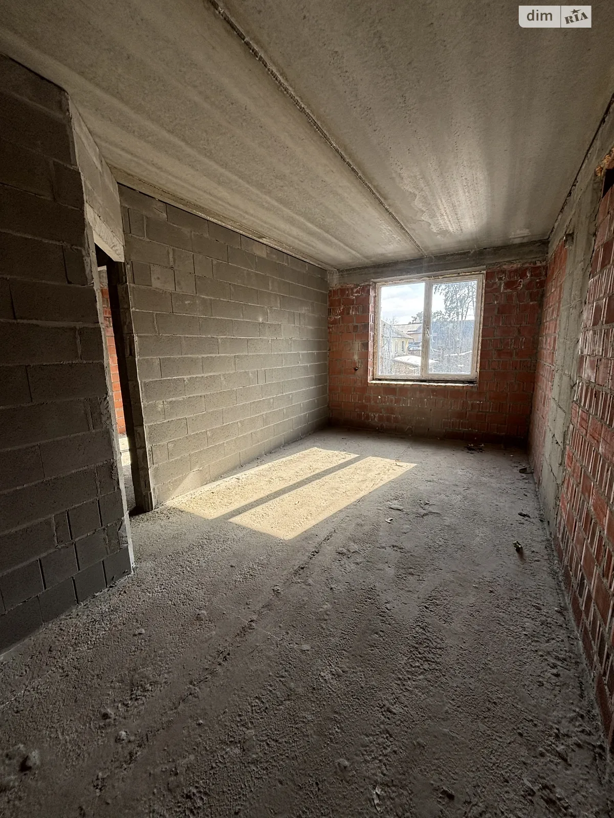 Продается 1-комнатная квартира 45 кв. м в Ирпене, ул. Соборная(ІІІ Интернационала), 33 - фото 1