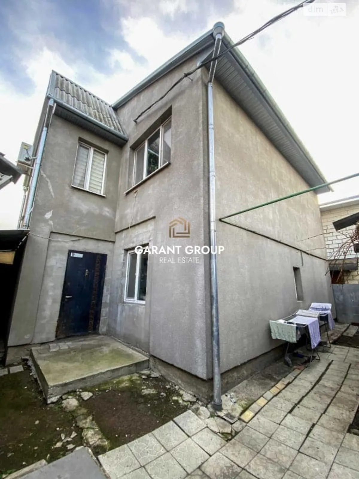 Продается дом на 2 этажа 180 кв. м с подвалом, цена: 125000 $ - фото 1