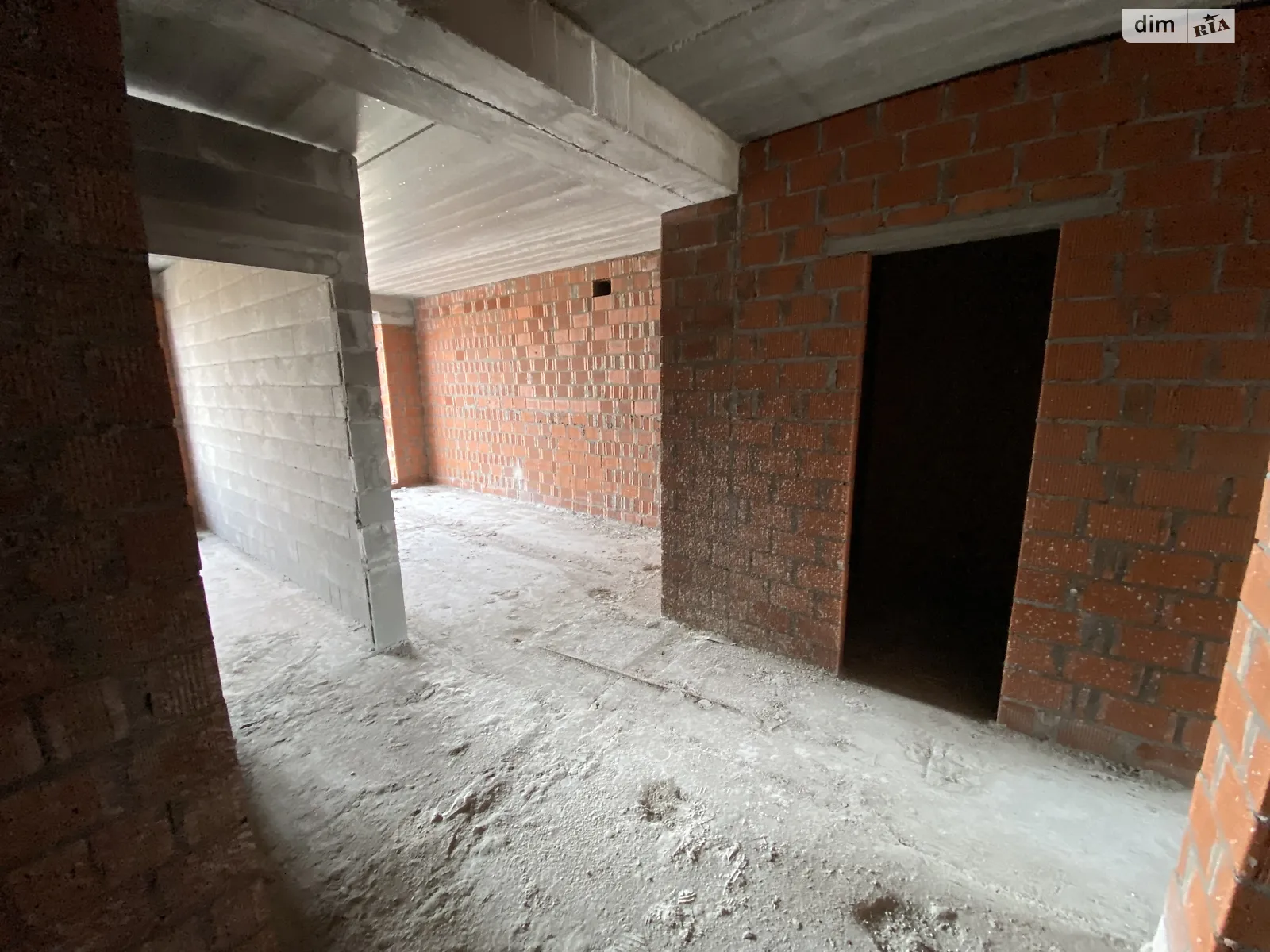 Продается 2-комнатная квартира 56 кв. м в Ирпене, ул. Соборная(ІІІ Интернационала), 33 - фото 1