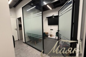 Долгосрочная аренда офисного помещения, Киев, р‑н. Паньковщина, ст.м. Университет, Семьи Праховых (Гайдара) улица, дом 58/10