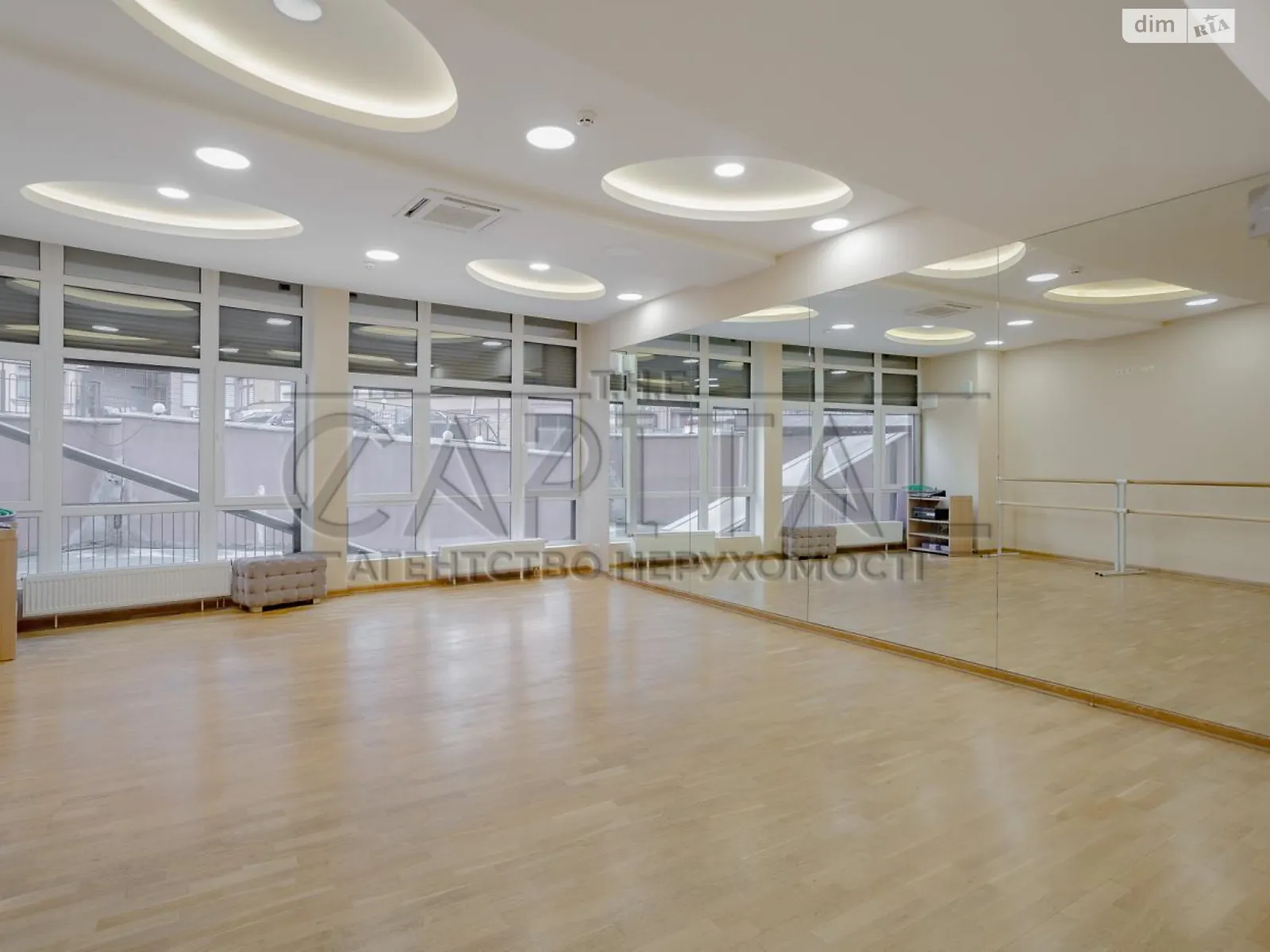 Продається офіс 258.5 кв. м в бізнес-центрі, цена: 495000 $ - фото 1