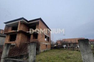 Продаж будинку, Закарпатська, Хуст, М. Лучкая вулиця