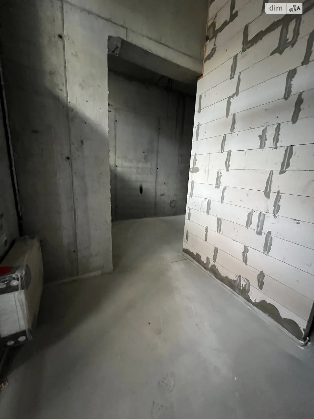 Продается помещения свободного назначения 74 кв. м в 16-этажном здании, цена: 85000 $ - фото 1