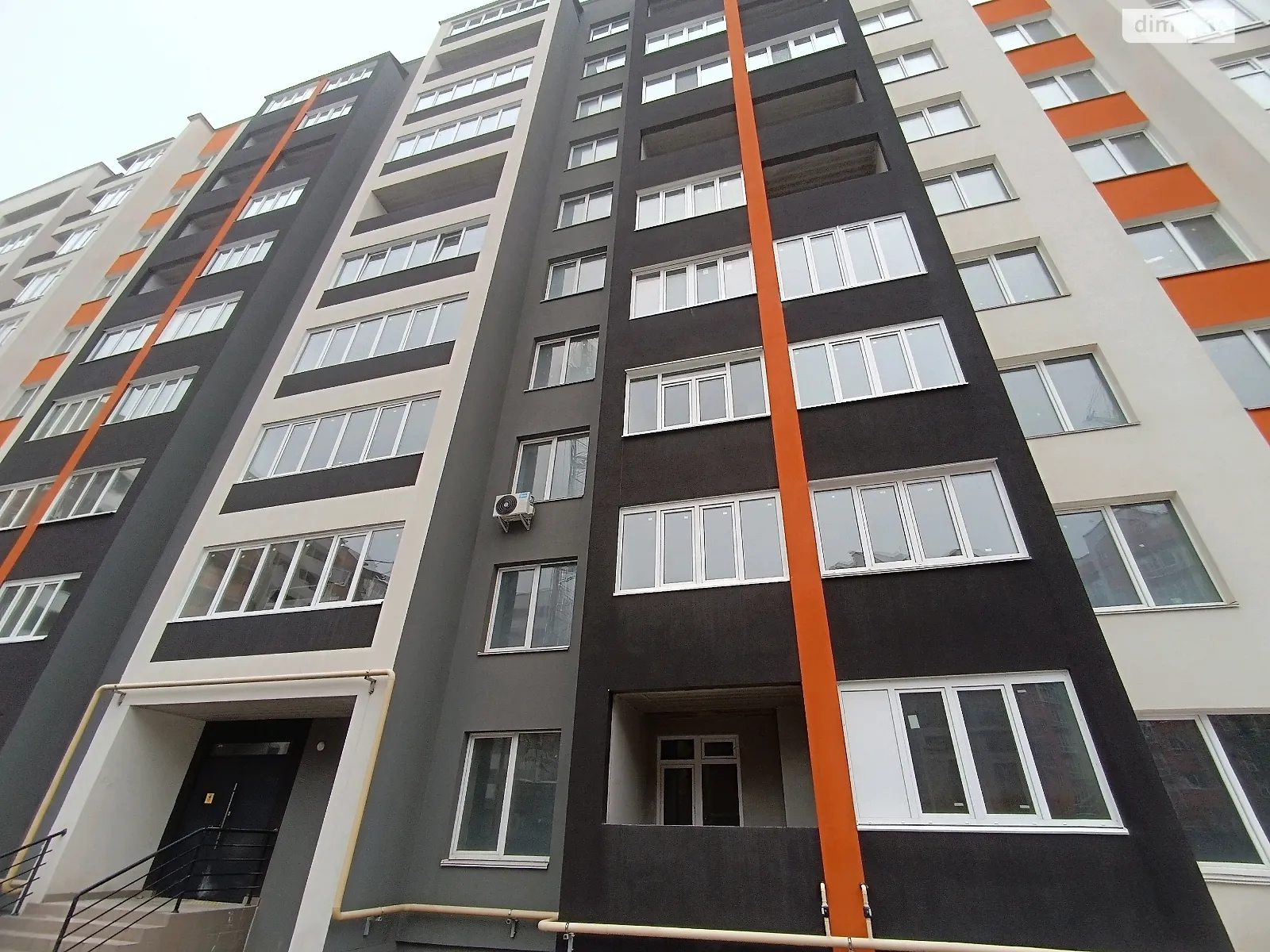 Продается 1-комнатная квартира 41 кв. м в Хмельницком, ул. Институтская, 6А - фото 1