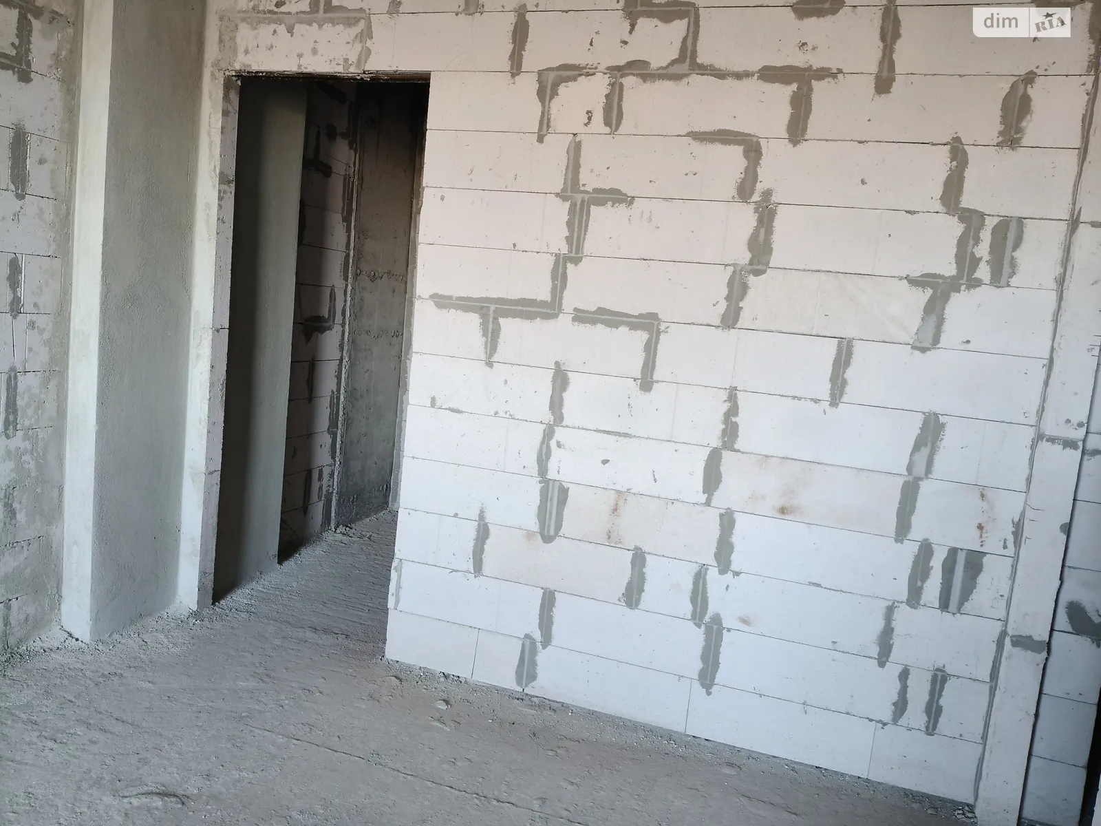 Продается 2-комнатная квартира 72.3 кв. м в Львове, ул. Роксоляны, 159 - фото 1