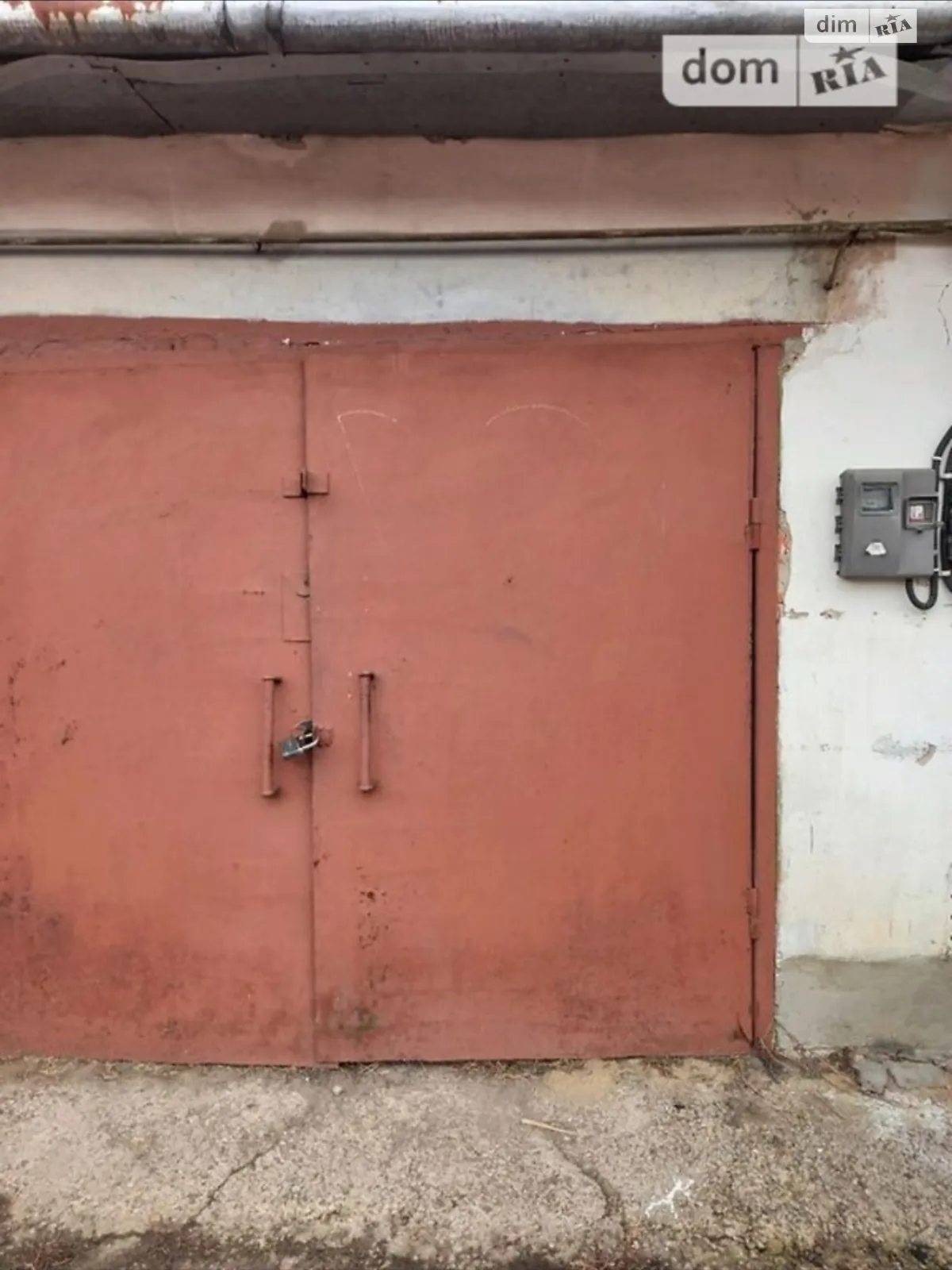 Здається в оренду місце в гаражному кооперативі під легкове авто на 20 кв. м, цена: 2000 грн - фото 1
