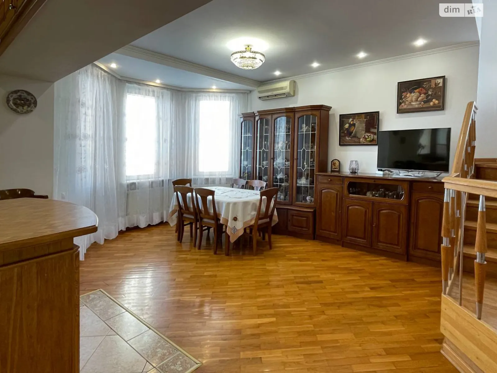 5-комнатная квартира 173.4 кв. м в Луцке, цена: 175000 $ - фото 1