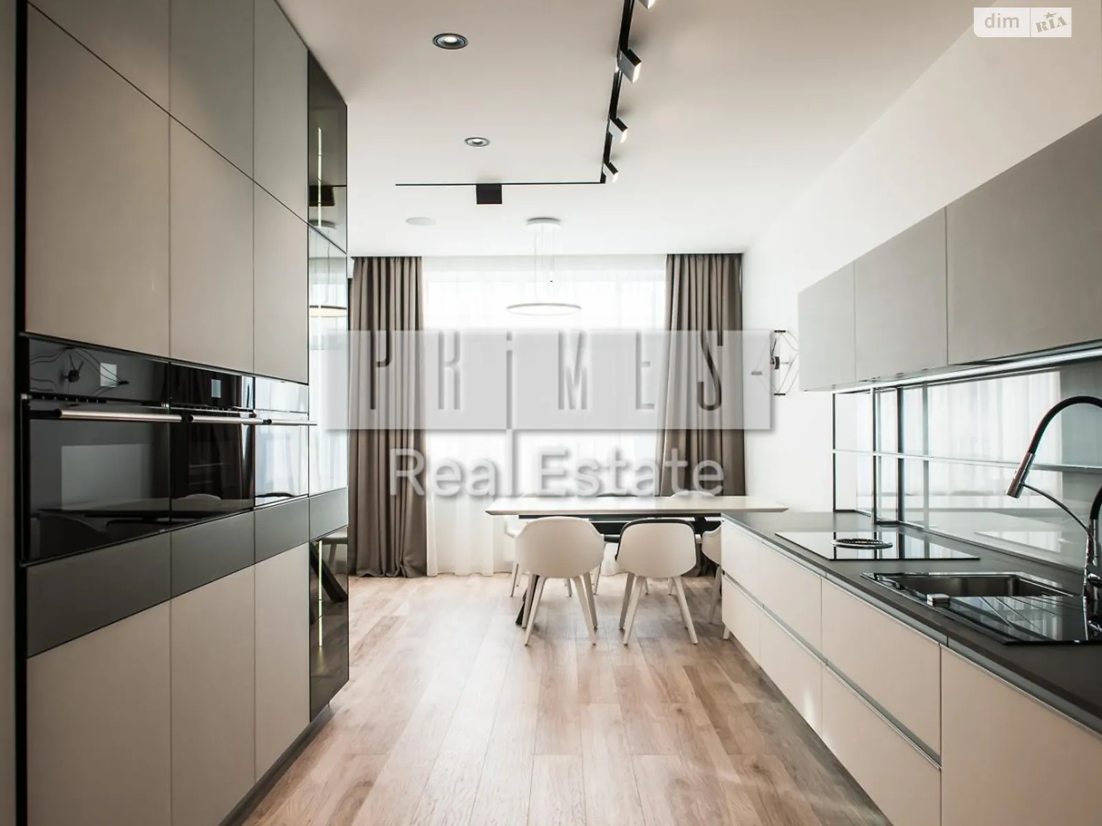 Сдается в аренду 4-комнатная квартира 143.2 кв. м в Киеве, ул. Андрея Верхогляда(Драгомирова), 15 - фото 1