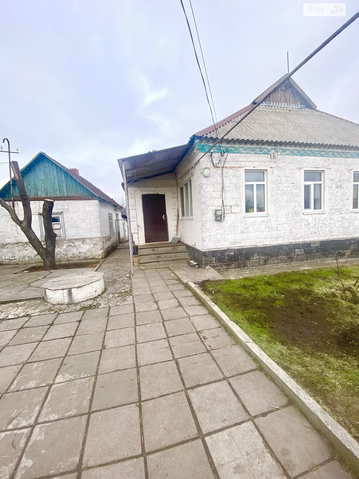 Продается одноэтажный дом 70 кв. м с бассейном, цена: 28000 $ - фото 1