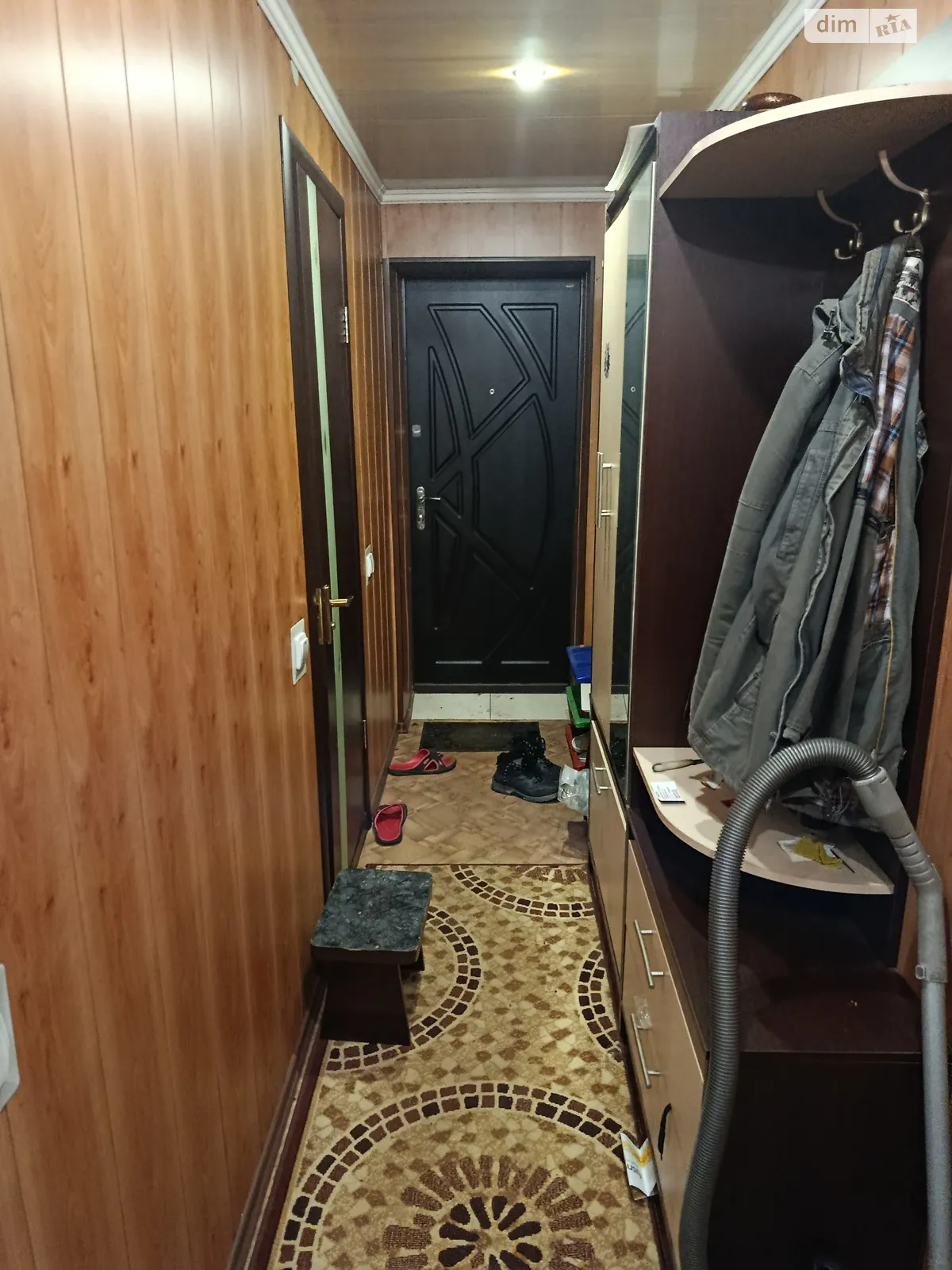 Продается 2-комнатная квартира 43 кв. м в Кривом Роге, ул. Черкасова, 7 - фото 1