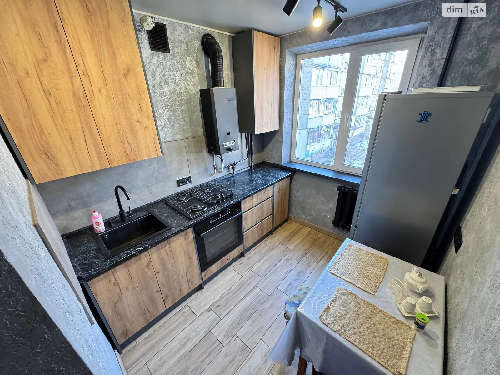 Сдается в аренду 2-комнатная квартира 45 кв. м в Виннице, просп. Юности - фото 1