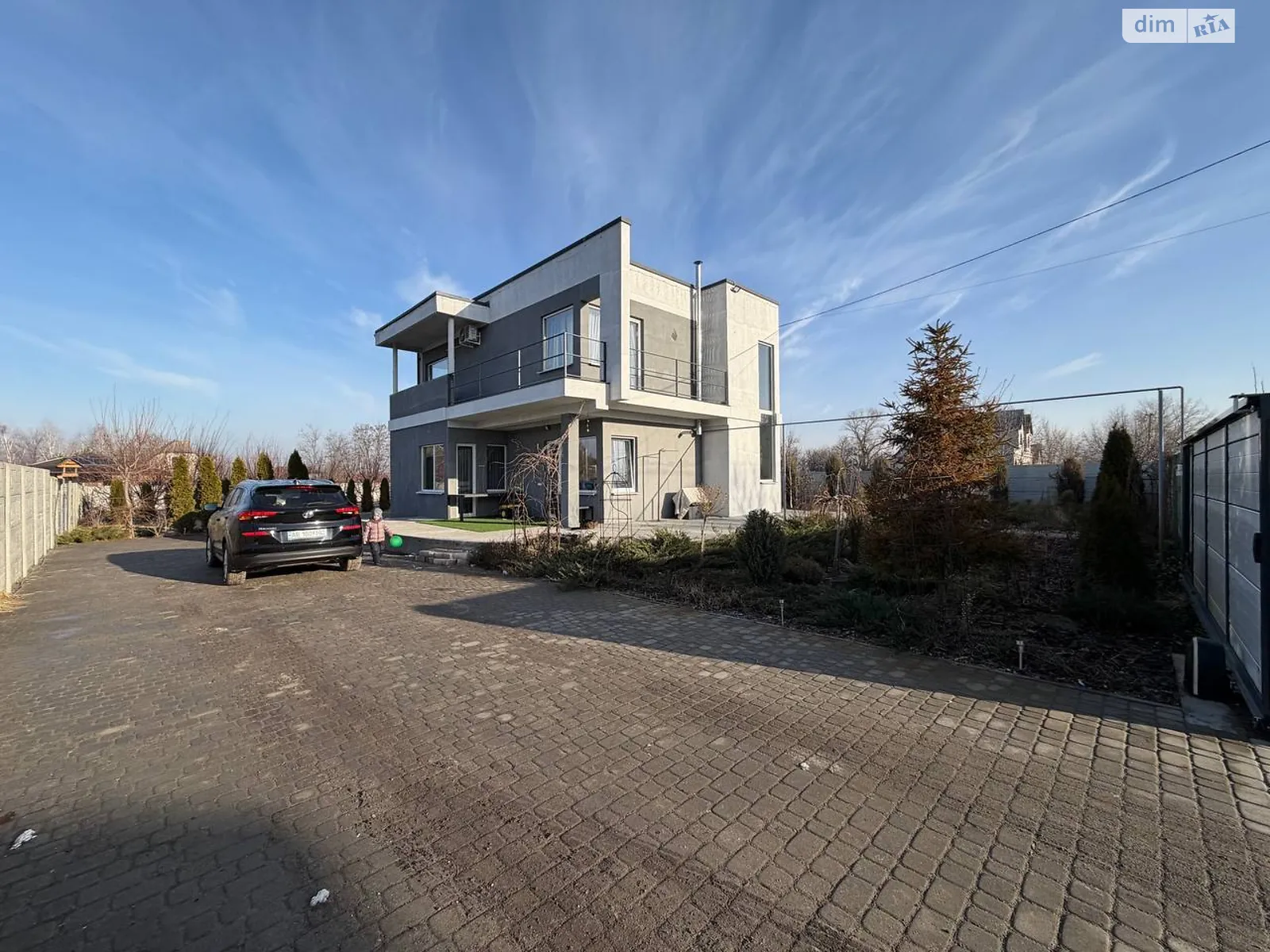 Продается дом на 2 этажа 160 кв. м с участком, цена: 126000 $ - фото 1