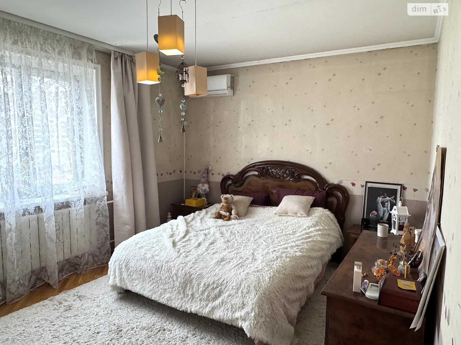 Продається 3-кімнатна квартира 79.8 кв. м у Києві, просп. Червоної Калини(Маяковського Володимира), 72 - фото 1